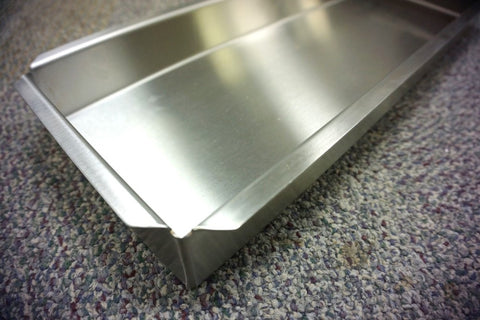 12" x 20" x 4"   Flanges On All Sides •Vertical Sides• •Closed Corners•